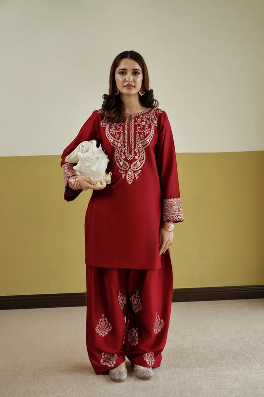 Gulnaar Embroidered 2pc