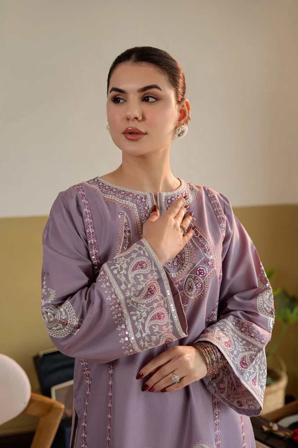 Sajal 2pc