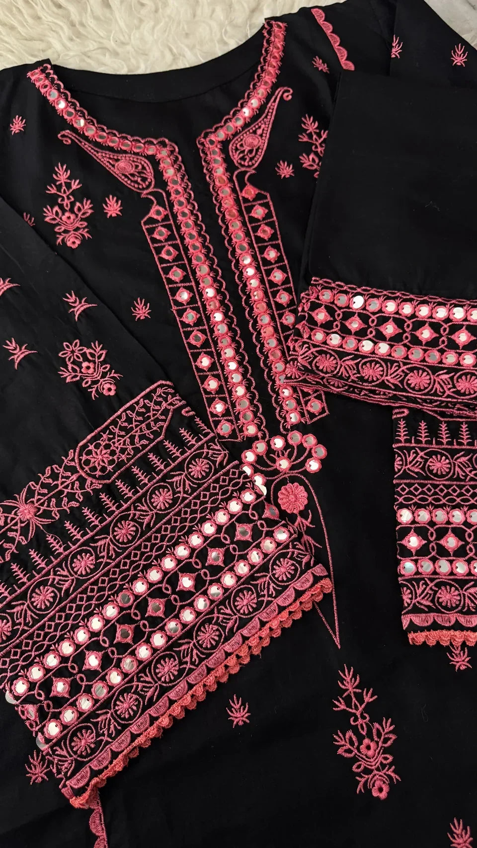 Noor-e-Phulkari