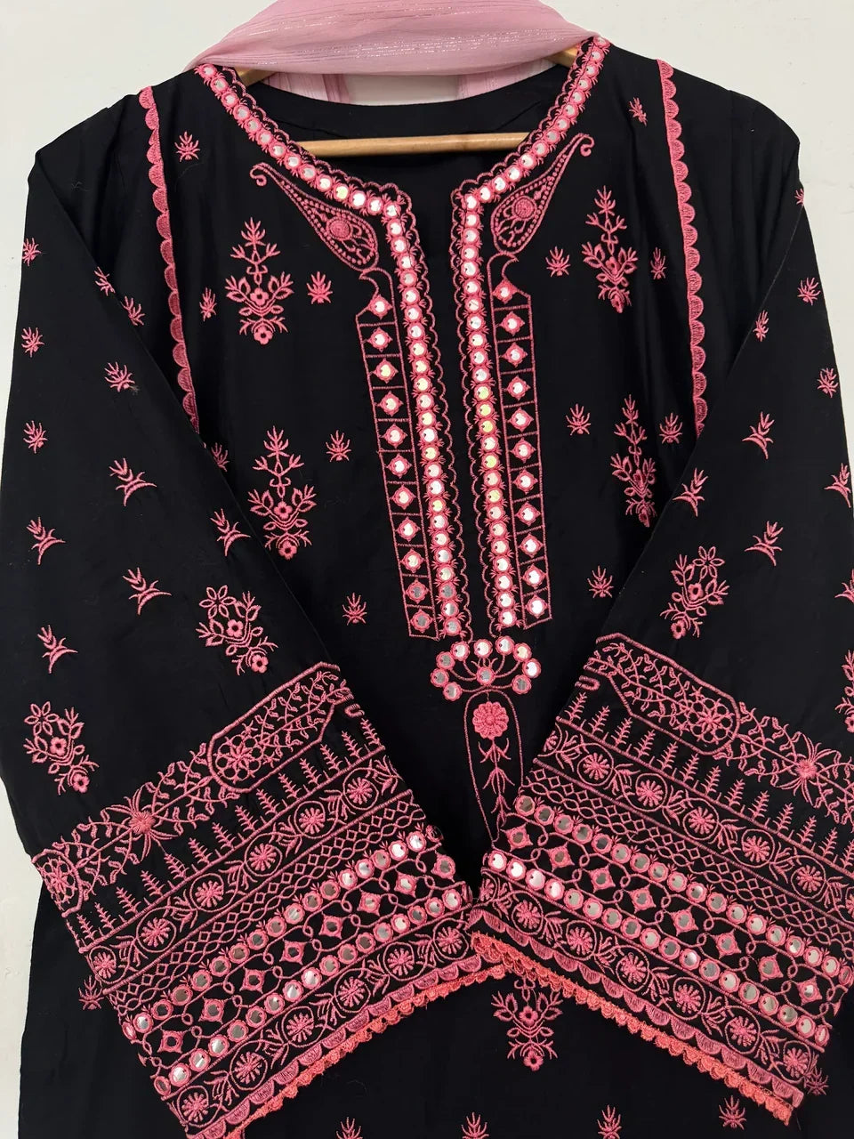 Noor-e-Phulkari
